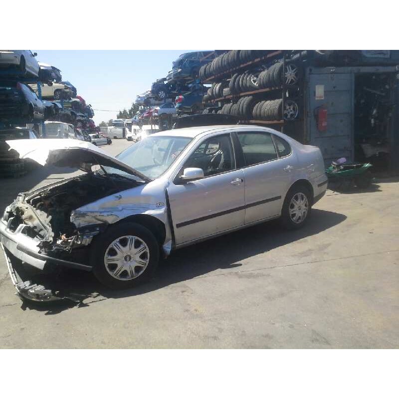 seat toledo (1m2) del año 2001