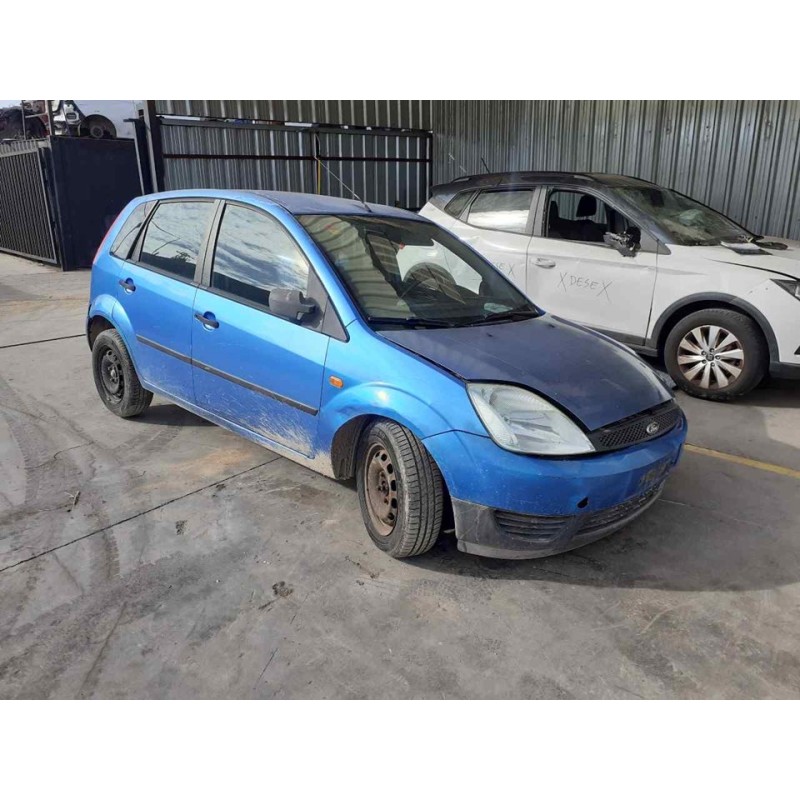 ford fiesta (cbk) del año 2004