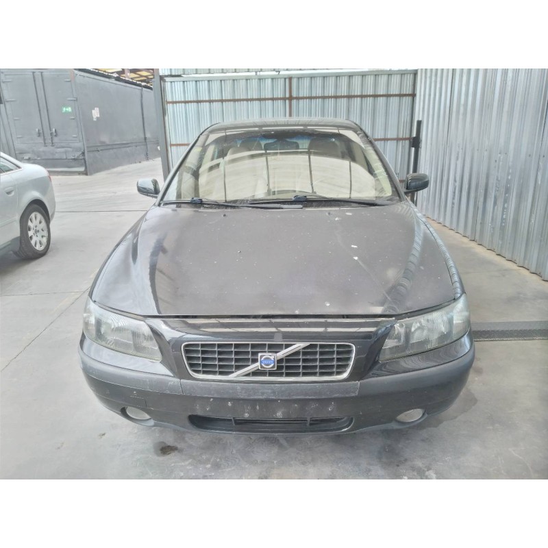 volvo s60 berlina del año 2003