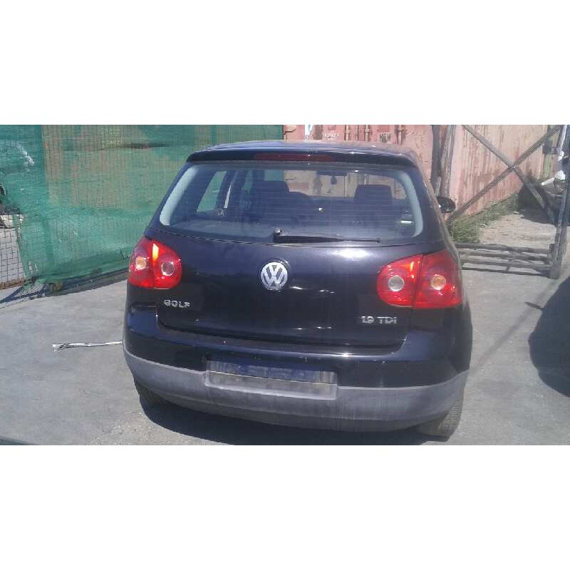 volkswagen golf v berlina (1k1) del año 2004