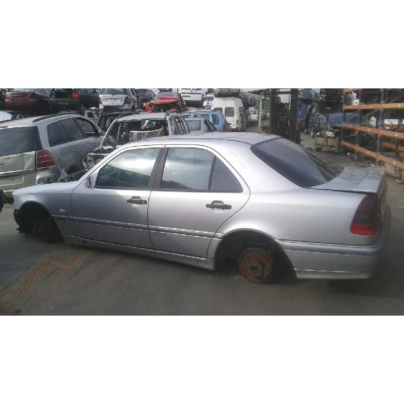 mercedes-benz clase c (w202) berlina del año 1998