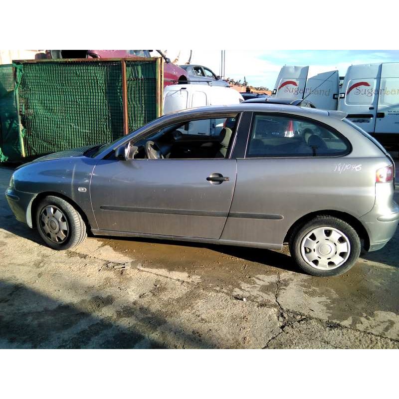 seat ibiza (6l1) del año 2004