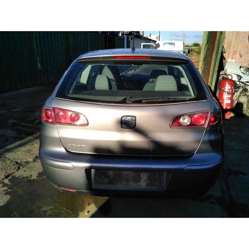 seat ibiza (6l1) del año 2004