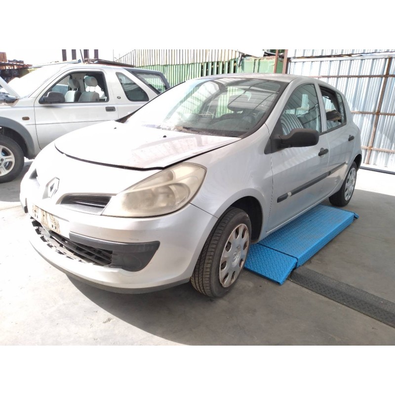 renault clio iii del año 2006