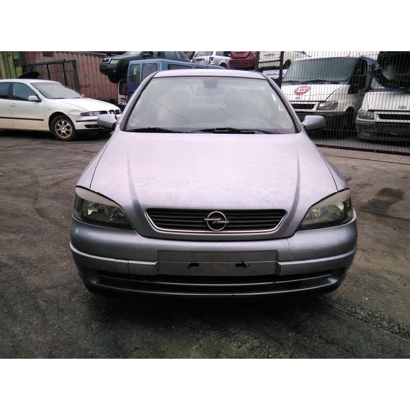opel astra g berlina del año 2003
