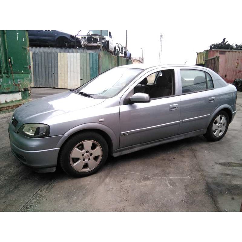 opel astra g berlina del año 2003