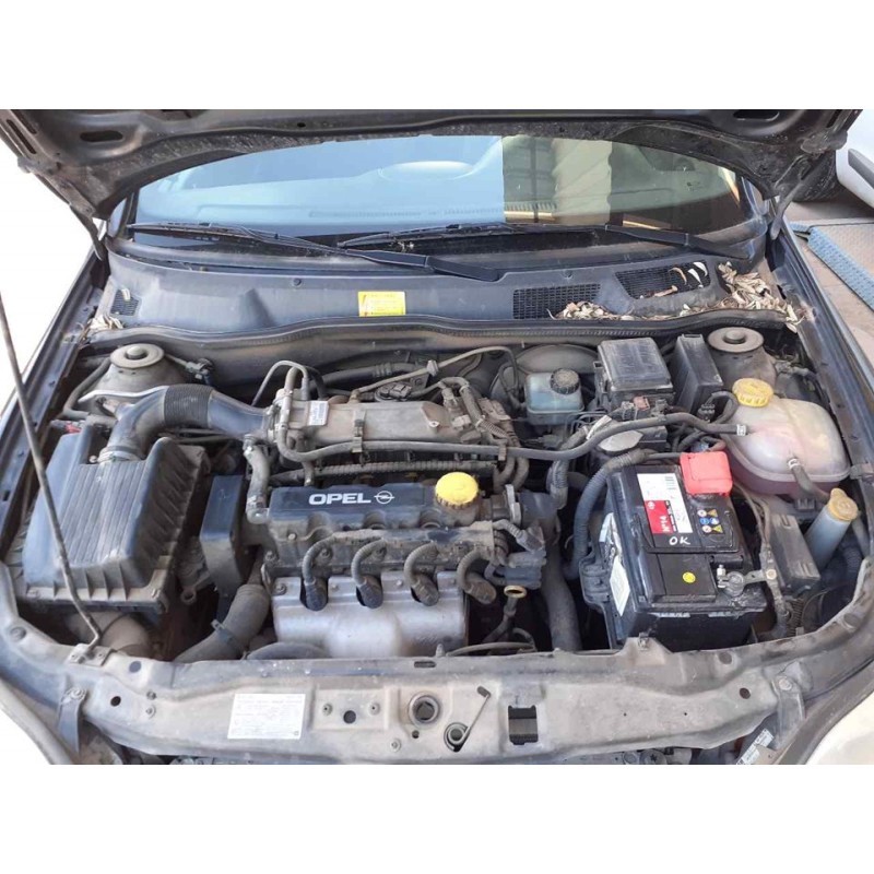 opel astra g berlina del año 2003