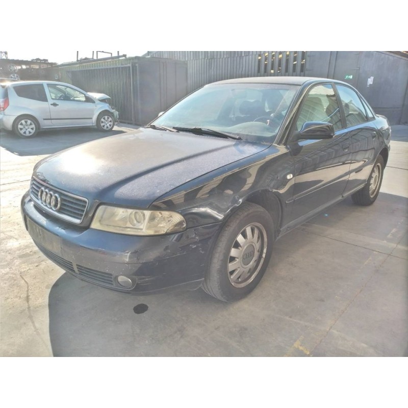 audi a4 berlina (b5) del año 2000