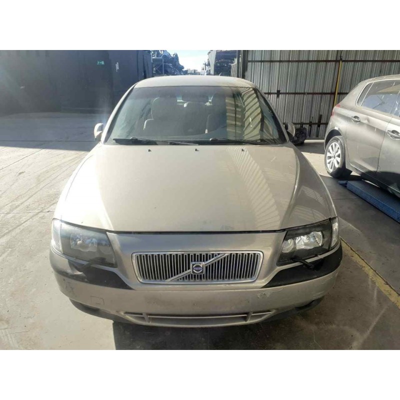 volvo s80 berlina del año 2003