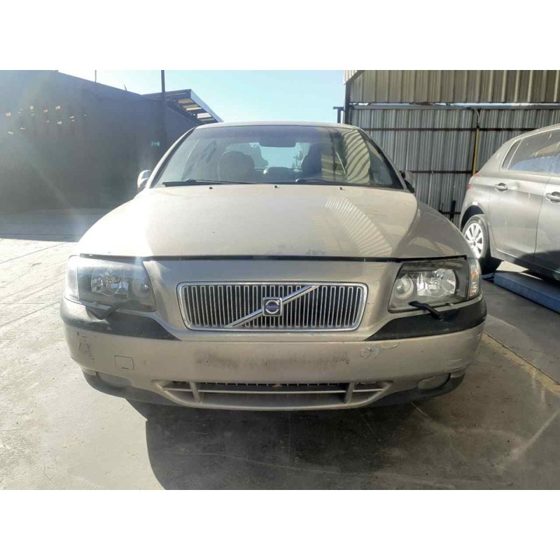 volvo s80 berlina del año 2003