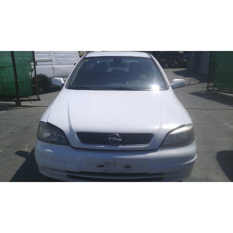 opel astra g berlina del año 2003