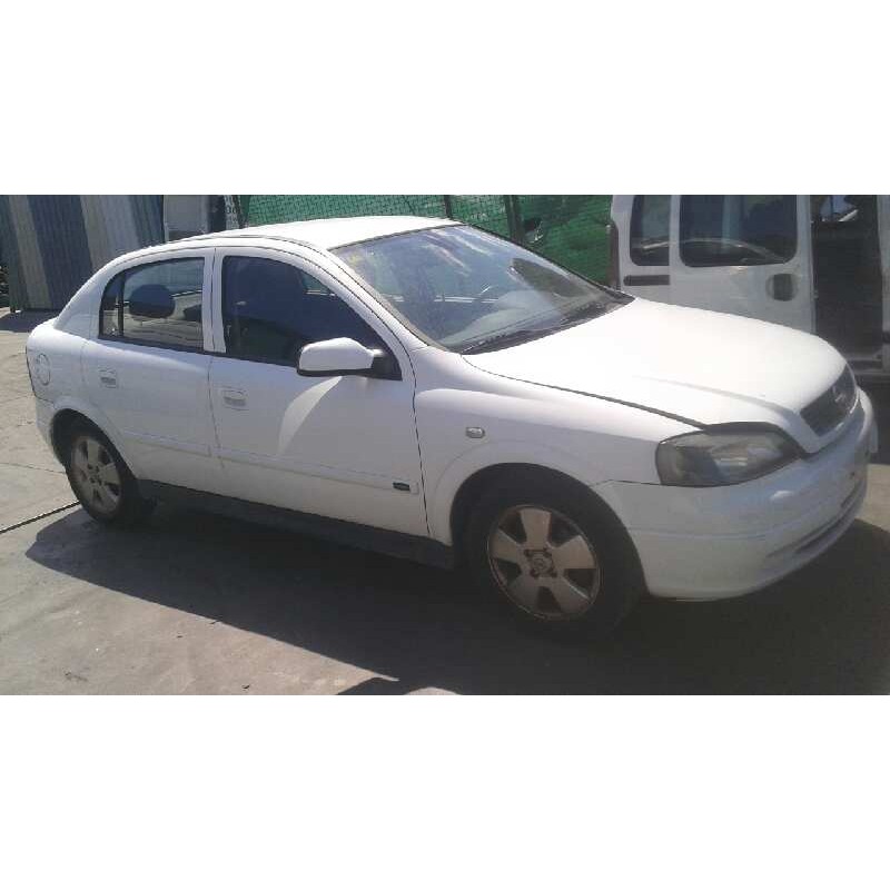 opel astra g berlina del año 2003