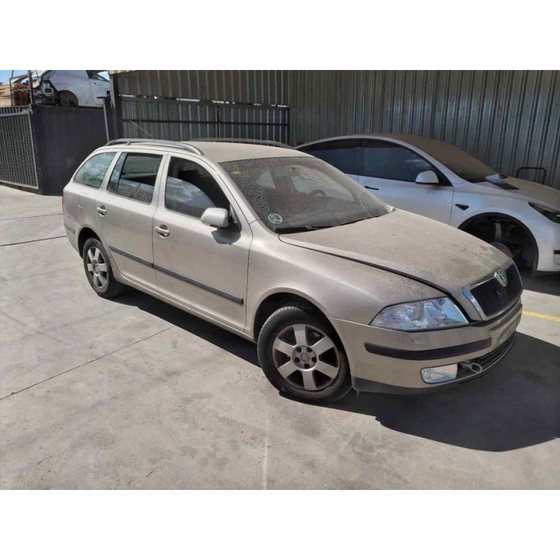 skoda octavia combi (1z5) del año 2005