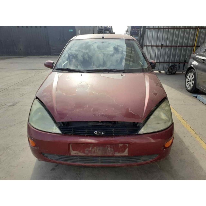 ford focus berlina (cak) del año 2001