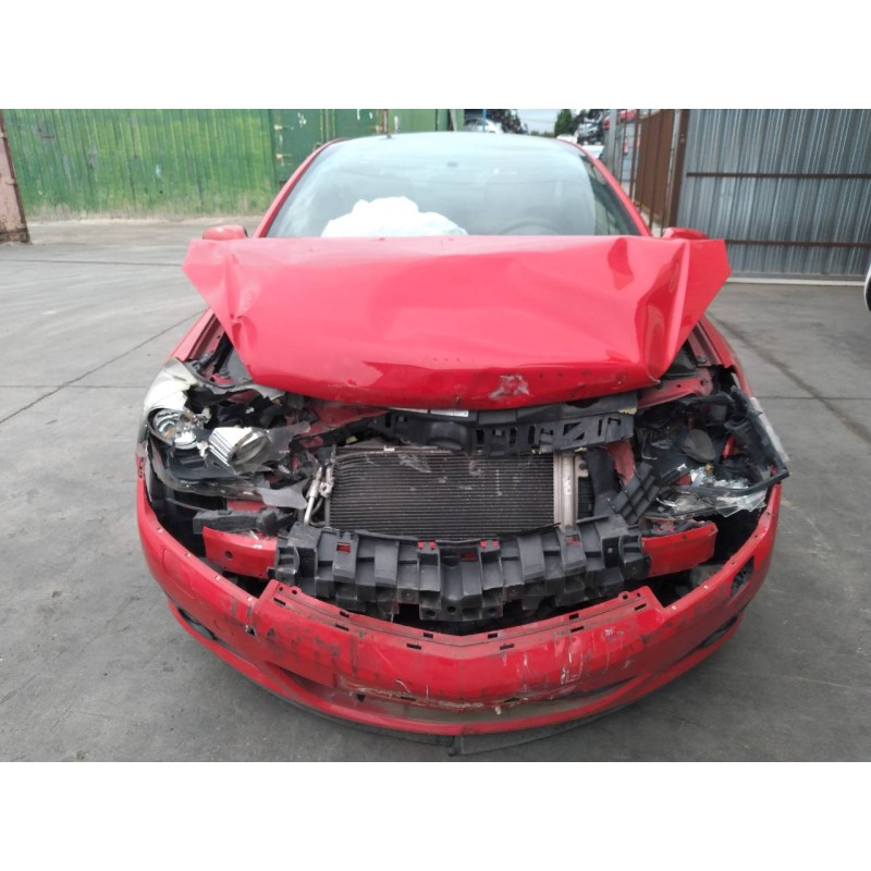opel astra gtc del año 2008
