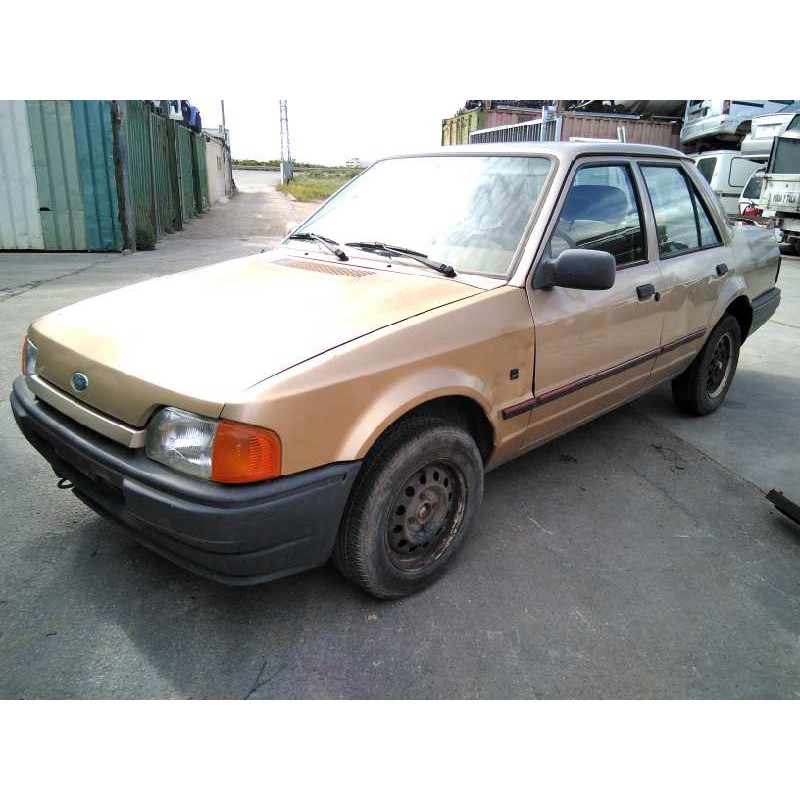 ford orion del año 1990