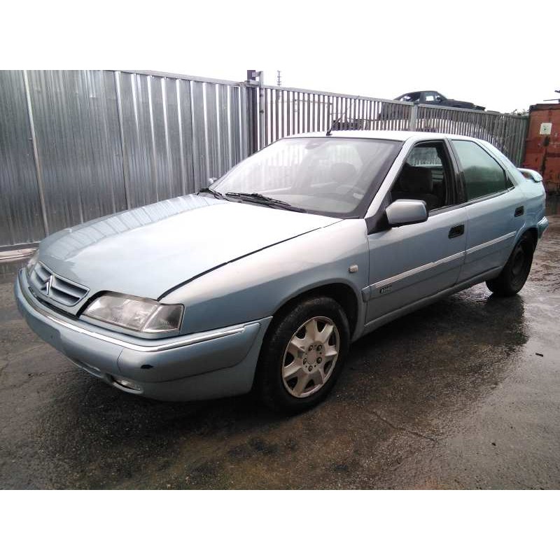 citroën xantia berlina del año 2000