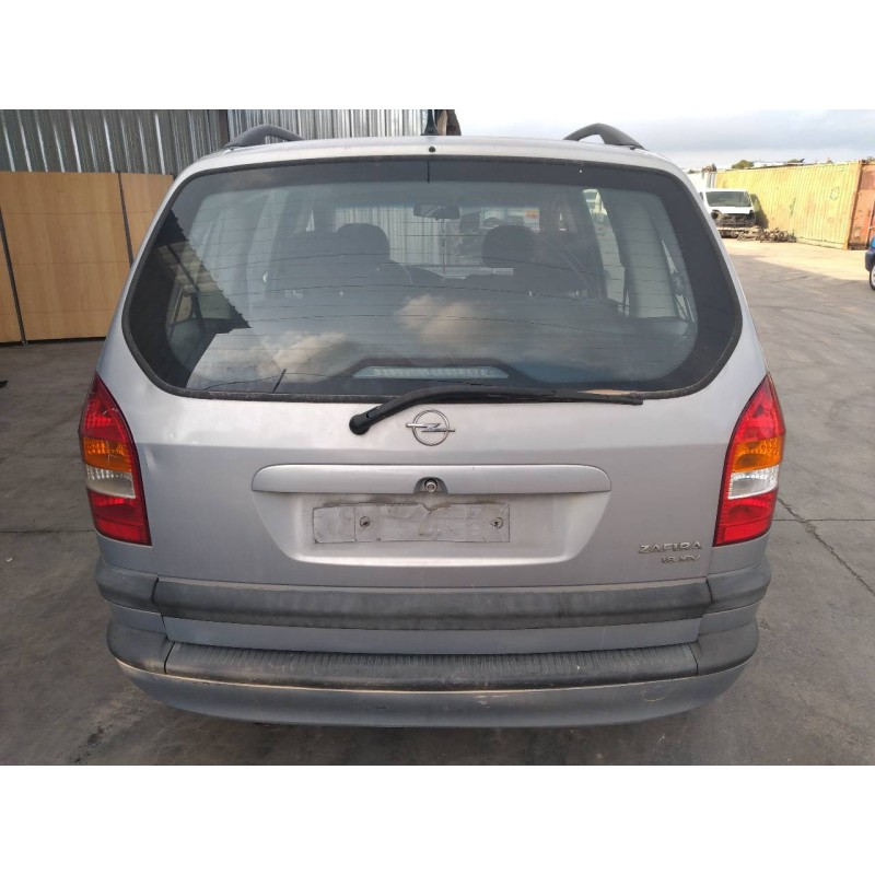opel zafira a del año 2001