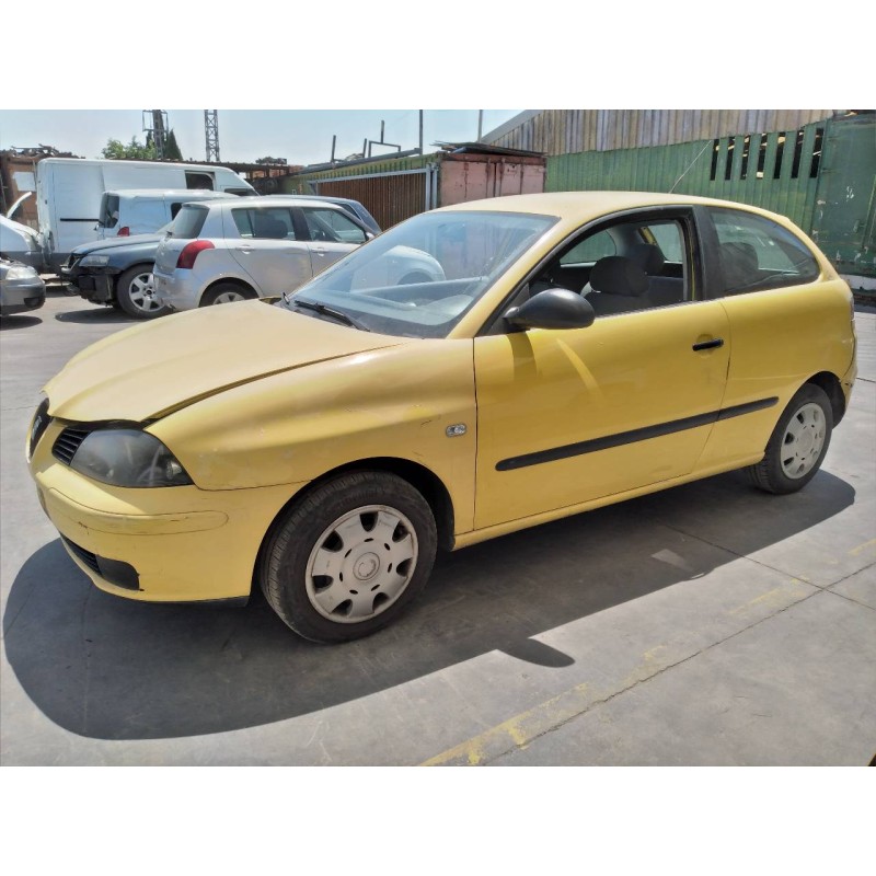 seat ibiza (6l1) del año 2003