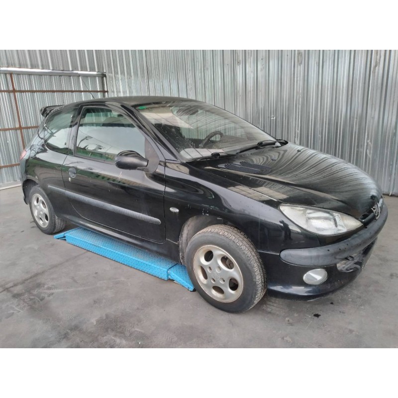 peugeot 206 berlina del año 2003