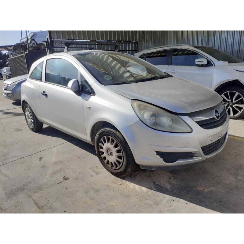 opel corsa d del año 2010