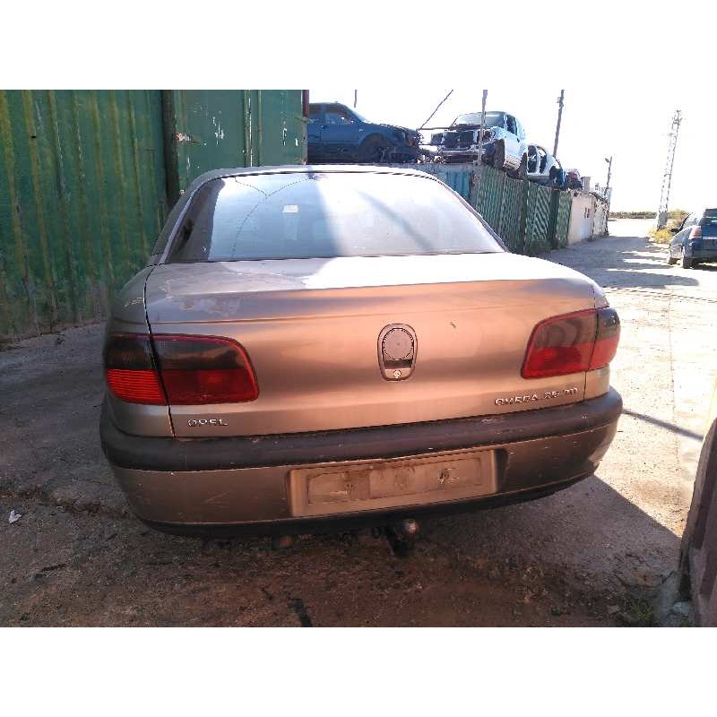opel omega b del año 1996