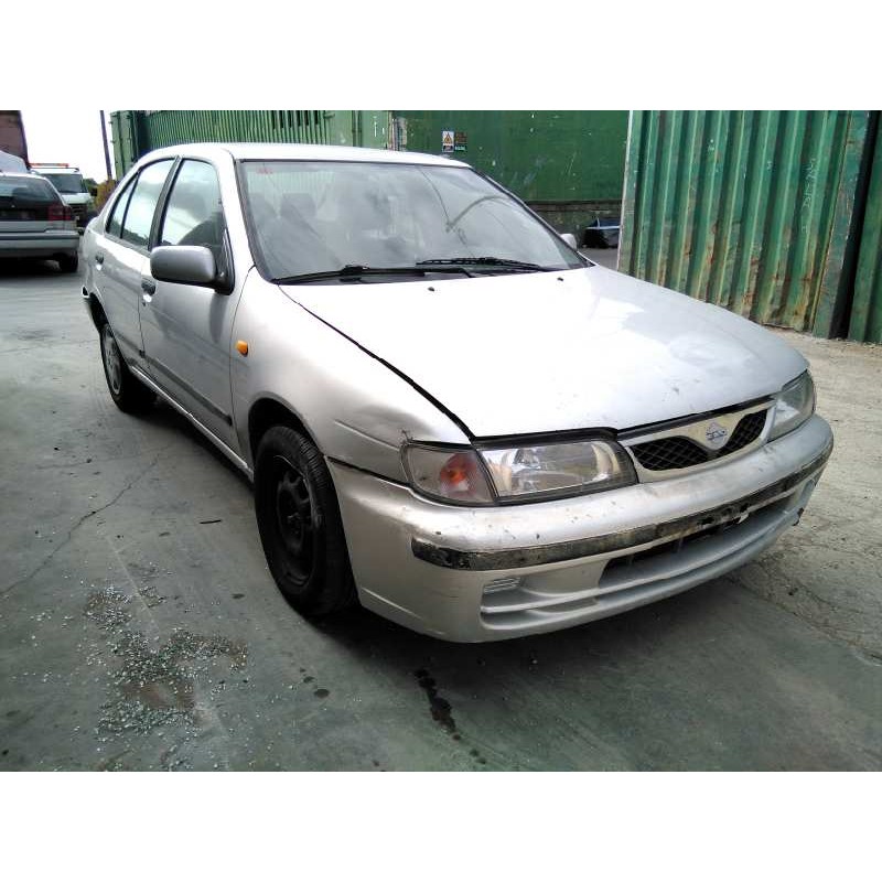 nissan almera (n15) del año 1999