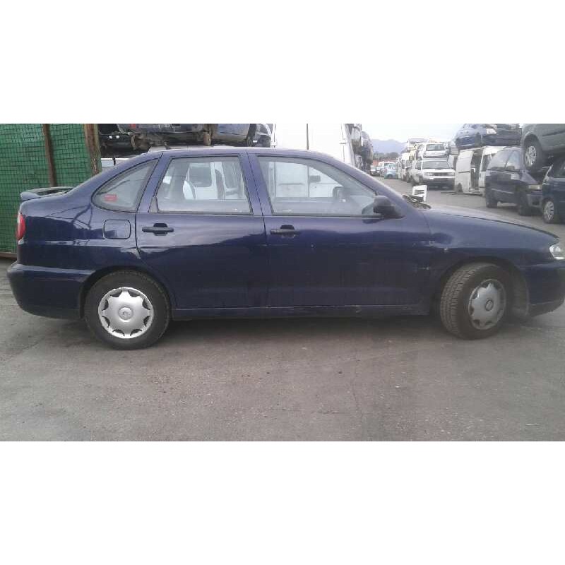 seat cordoba berlina (6k2) del año 2001
