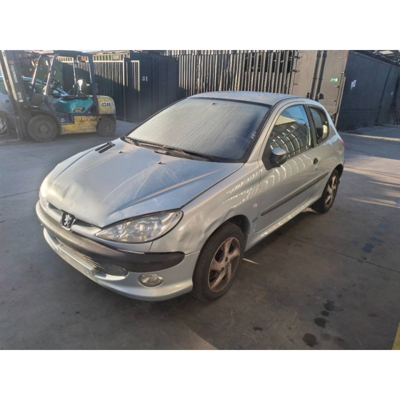 peugeot 206 berlina del año 2003