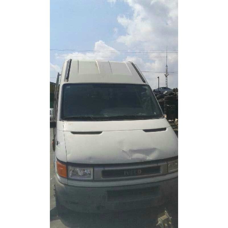 iveco daily caja cerrada (1999 =>) del año 2002