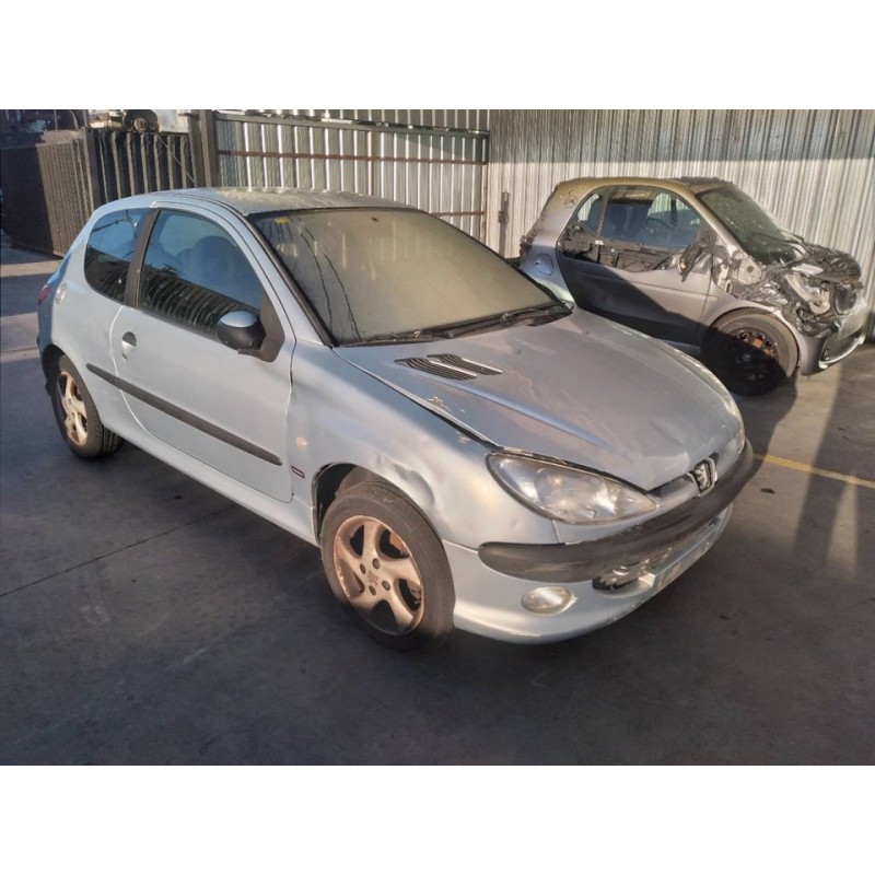 peugeot 206 berlina del año 2003
