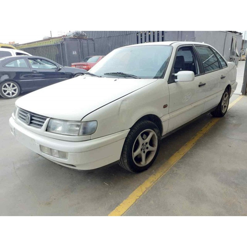 volkswagen passat berlina (3a2) del año 1996