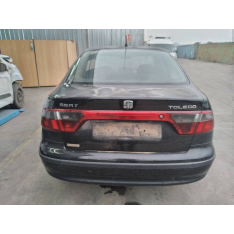 seat toledo (1m2) del año 2003