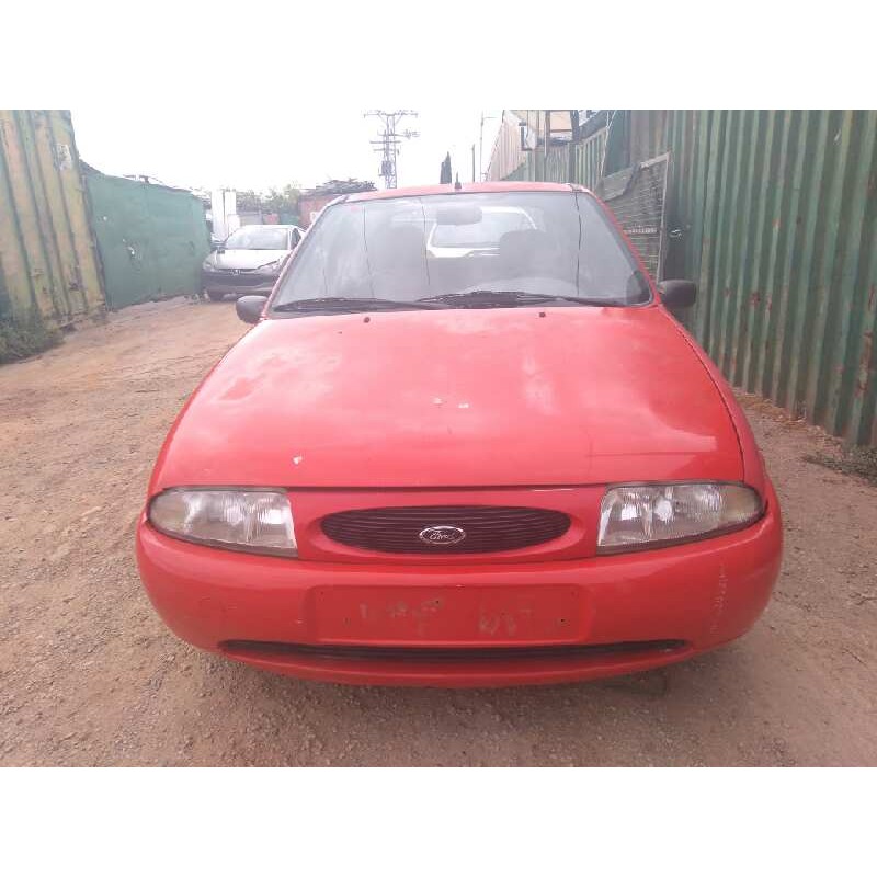 ford fiesta berlina del año 1997