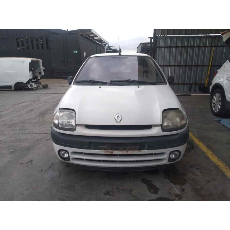 renault clio ii fase i (b/cbo) del año 2000
