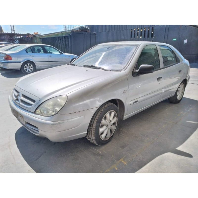 citroën xsara berlina del año 2001