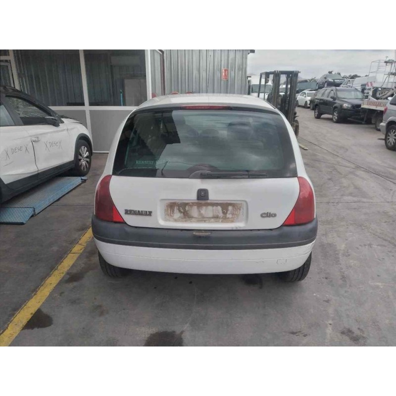 renault clio ii fase i (b/cbo) del año 2000