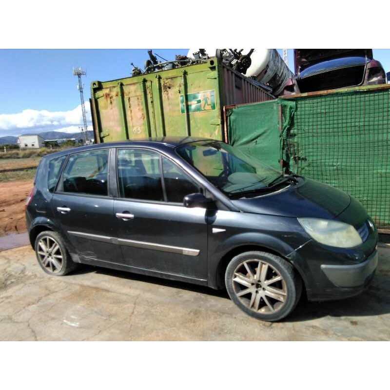 renault scenic ii del año 2006