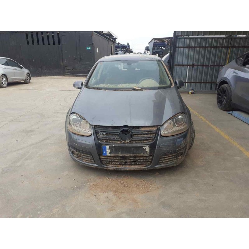 volkswagen golf v berlina (1k1) del año 2007