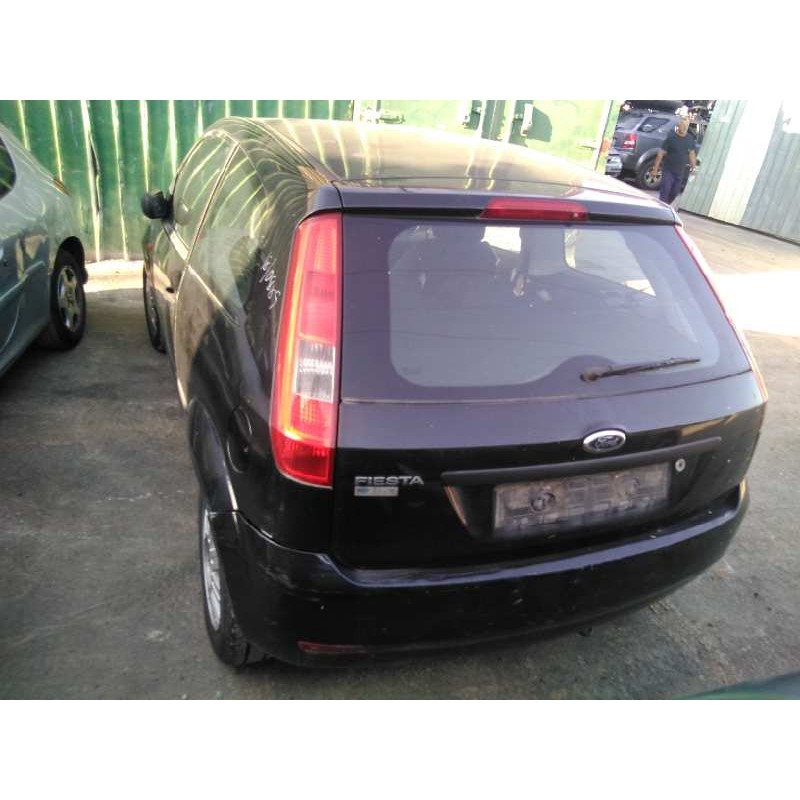 ford fiesta (cbk) del año 2004