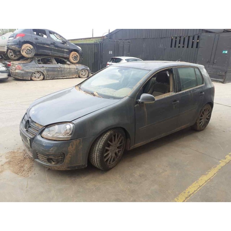 volkswagen golf v berlina (1k1) del año 2007