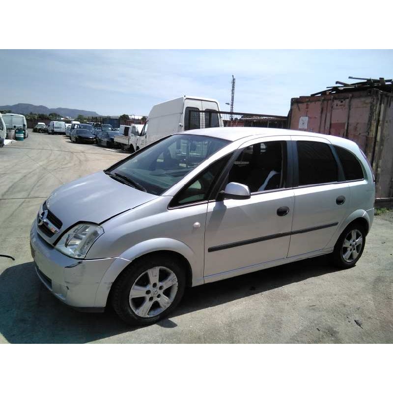 opel meriva del año 2004