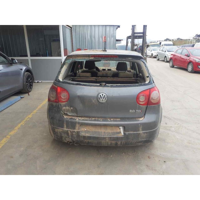 volkswagen golf v berlina (1k1) del año 2007