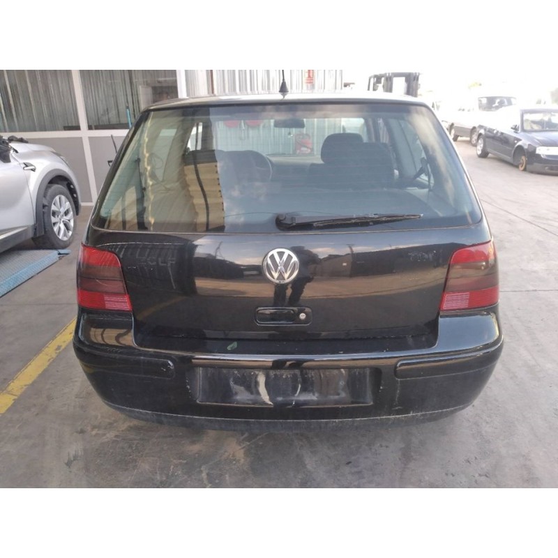 volkswagen golf iv berlina (1j1) del año 2000