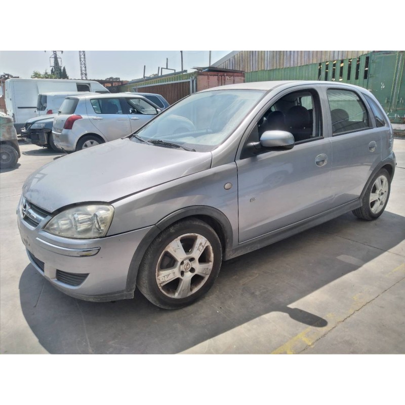 opel corsa c del año 2004