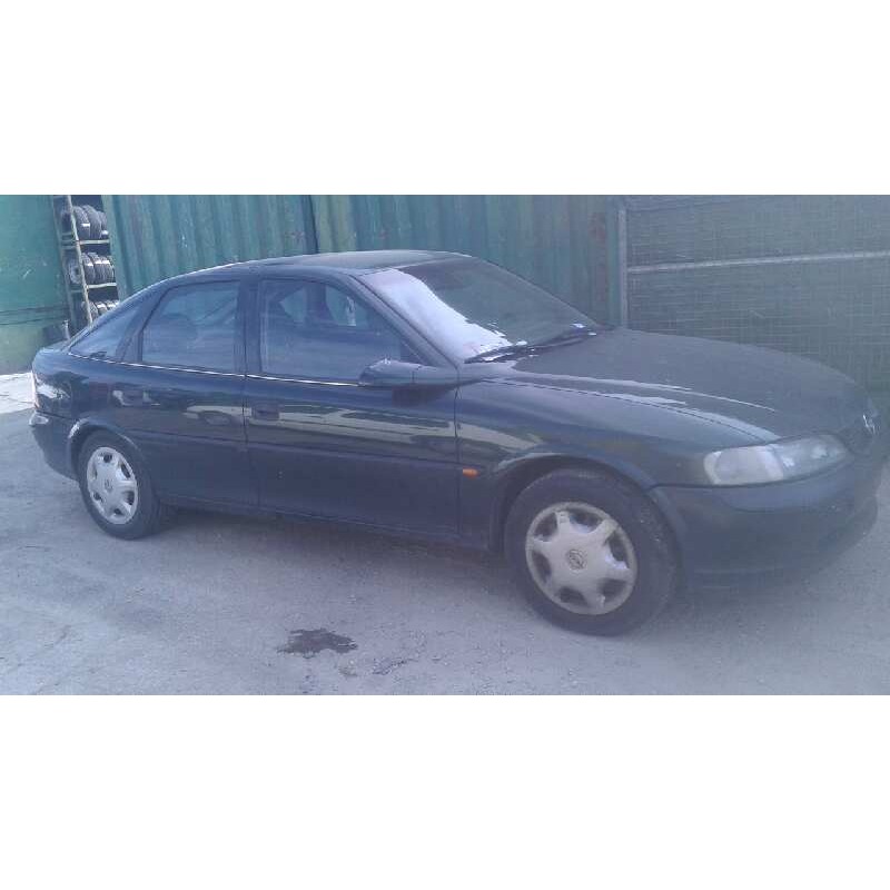 opel vectra b berlina del año 1998
