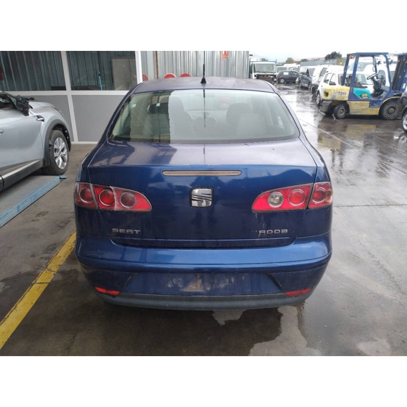 seat cordoba berlina (6l2) del año 2003