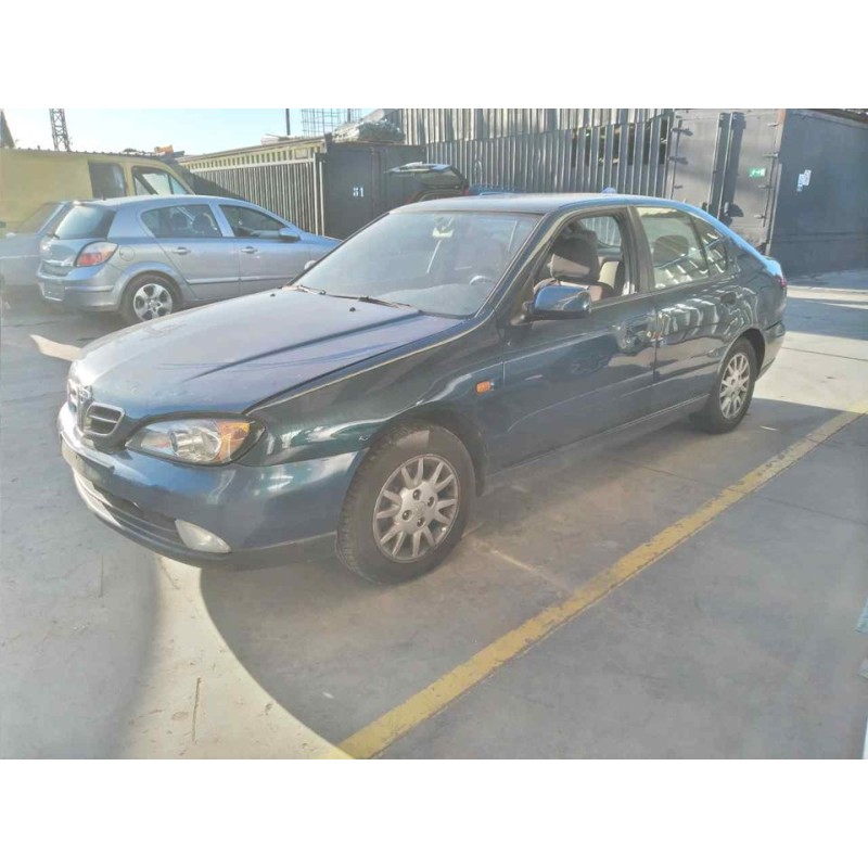 nissan primera berlina (p11) del año 1999