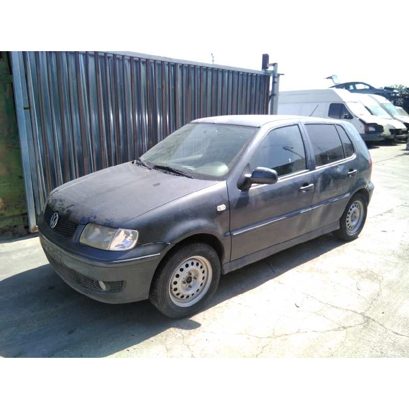 volkswagen polo berlina (6n2) del año 2000