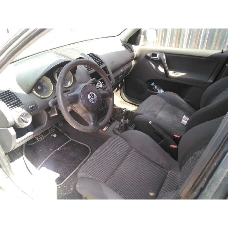 volkswagen polo berlina (6n2) del año 2000